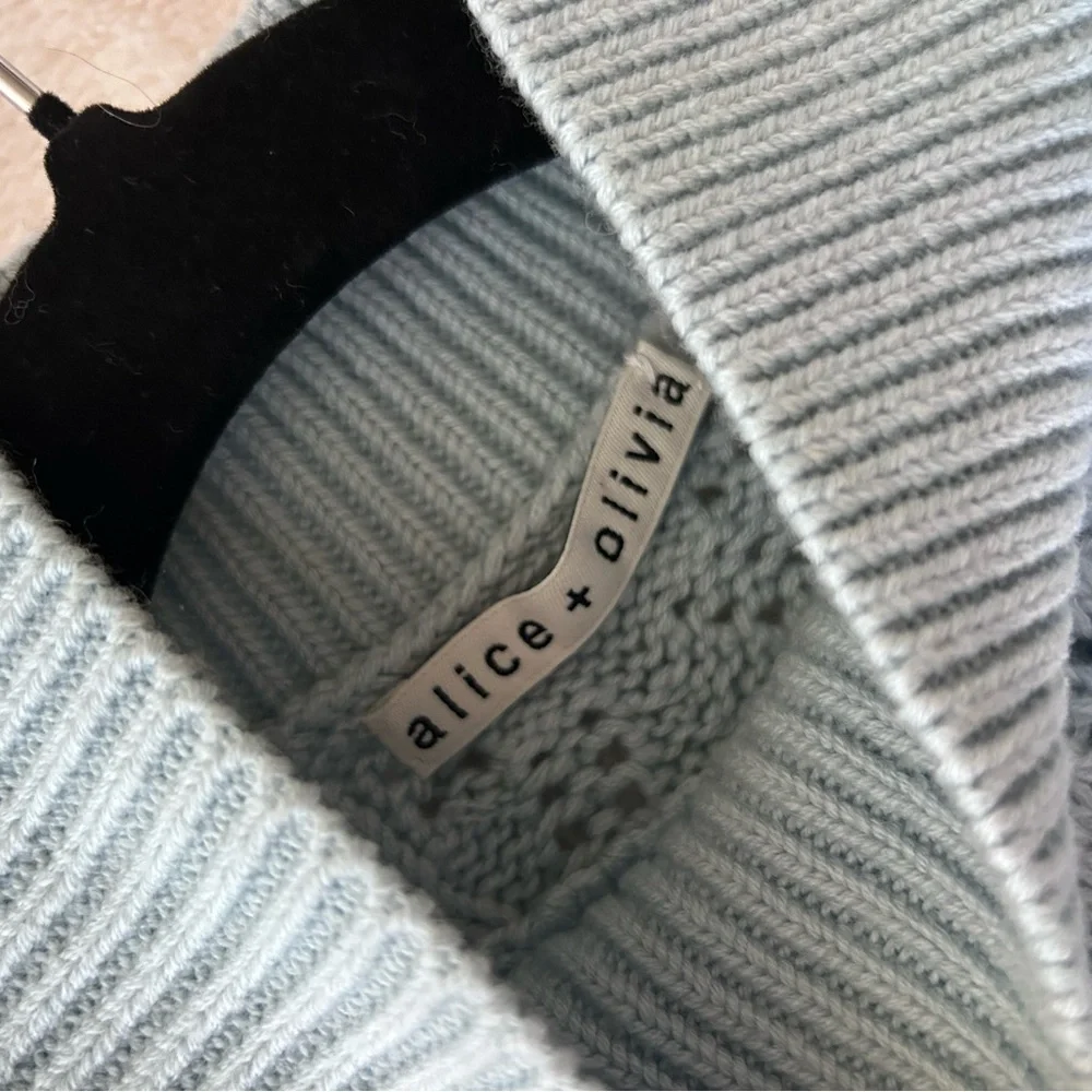 Alice +Olivia Kyoko Puff Sleeve Pullover Sweater S - Picture 13 of 17